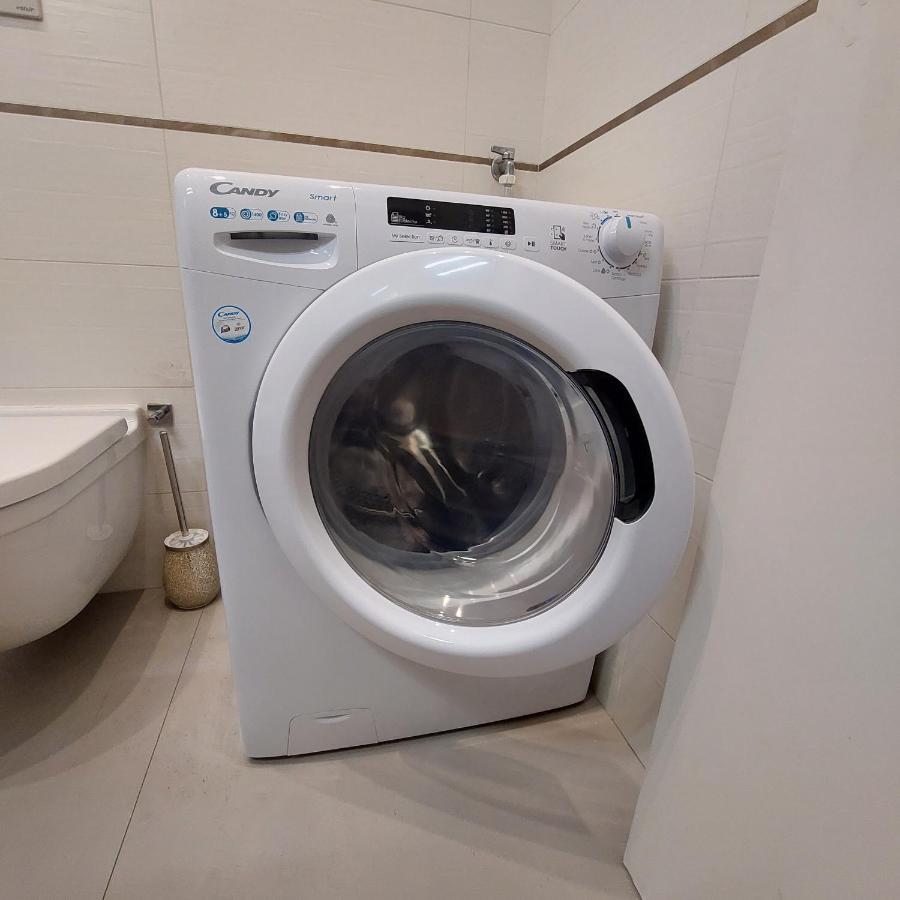 Apartamento Fast Wifi E Netflix -- Centro Di Rho Vicino Stazione Exterior foto