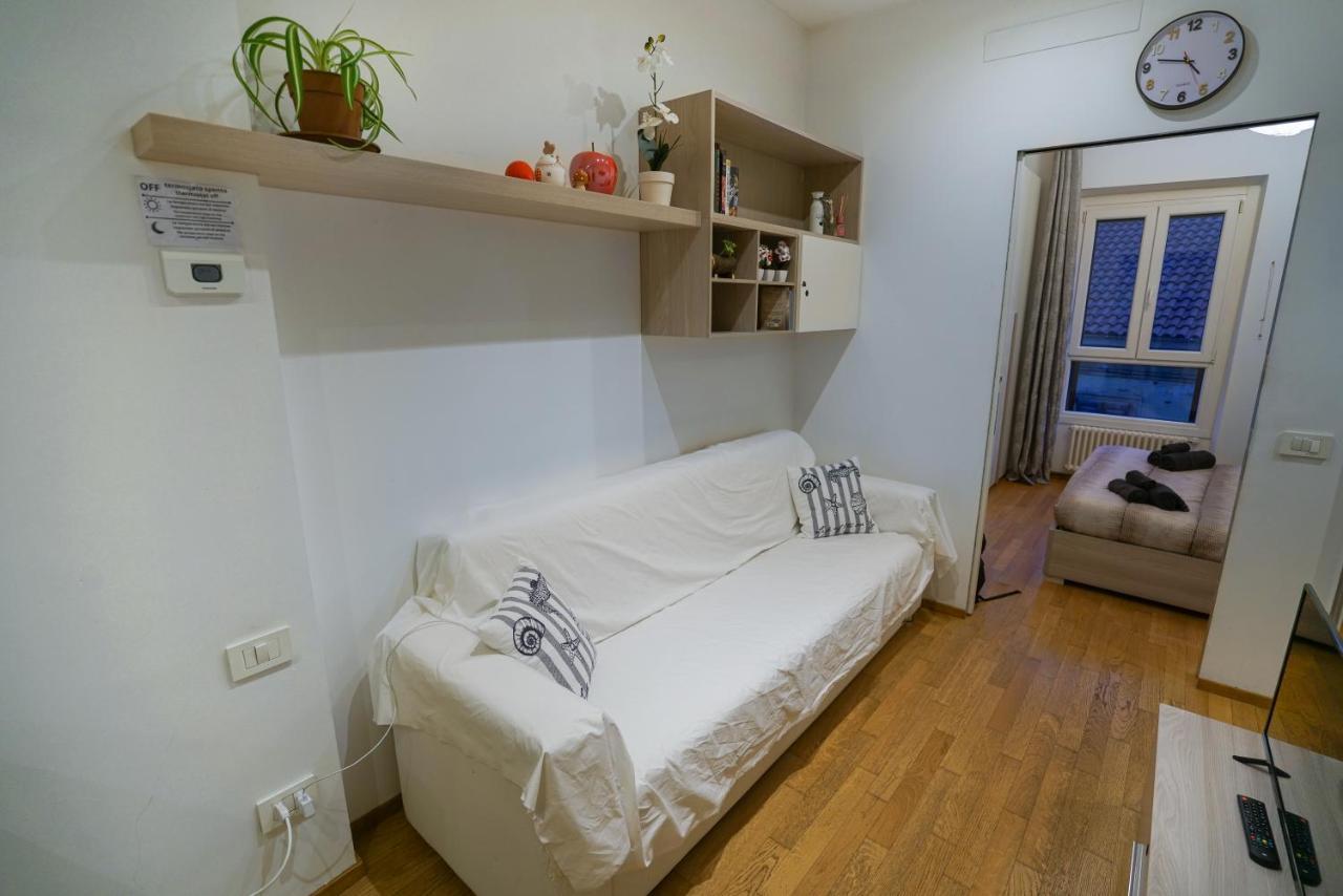 Apartamento Fast Wifi E Netflix -- Centro Di Rho Vicino Stazione Exterior foto